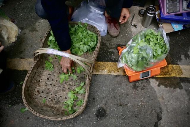 龙泉的早高峰在西河综合市场