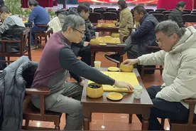 上海“校长杯”围棋赛举行 推进围棋进校园图片