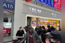 深圳北站：铁路温情守护，暖途点亮归心图片