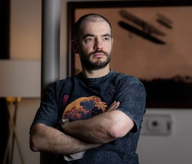 消失的Ilya，被马斯克和OpenAI逼进法庭