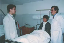 大力弘扬教育家精神！这家医院以前辈之命设六大奖教金图片