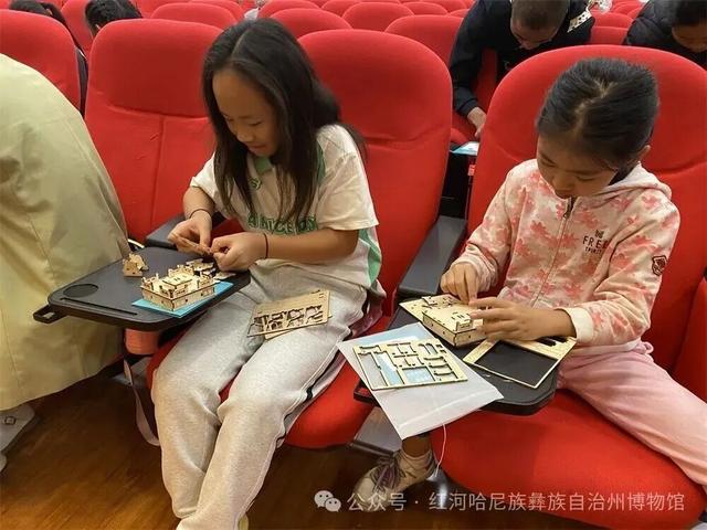 “最云南”·狂欢红河丨双节将至，来红河看展览！