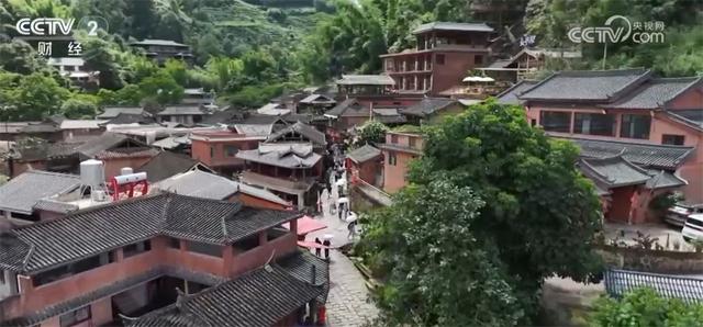 多元“业态”澎湃消费新活力 各地文旅纷纷预热拉开“黄金周”大幕