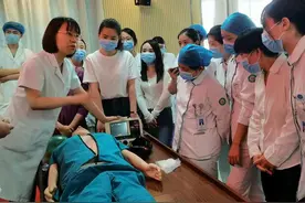 梁山县中医院积极推进优质护理服务，让护理更有温度图片