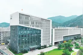 拒绝美国客户半价提货 温州制鞋企业加速拓市场转内销图片