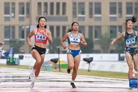 11秒56！葛曼棋斩获学青会女子大学乙组100米冠军图片