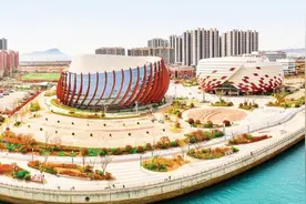 灵山湾之变：山海滩涂崛起品质新城图片