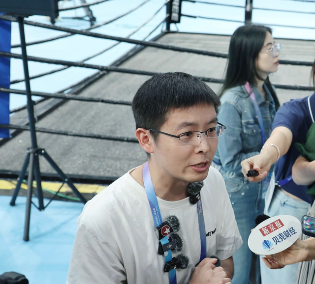 对话宇树王兴兴:感谢北京和世界人形机器人运动会 给我们荣耀时刻和推动行业发展