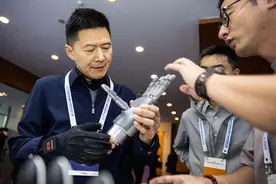 如何实现从“实验室”到“市场”的跨越？——2025产业科技创新与投资促进大会观察图片