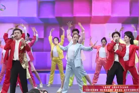 超酷炫！长沙青年表演舞蹈《未来我来》视频封面