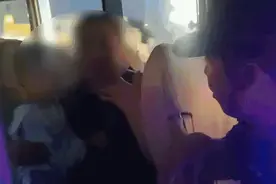 游客孩子不慎摔倒流血不止，巡逻民警当场发现5分钟安全送医……图片