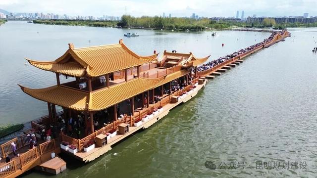 “桥”见新风景！滇池草海开合浮桥建设背后的故事