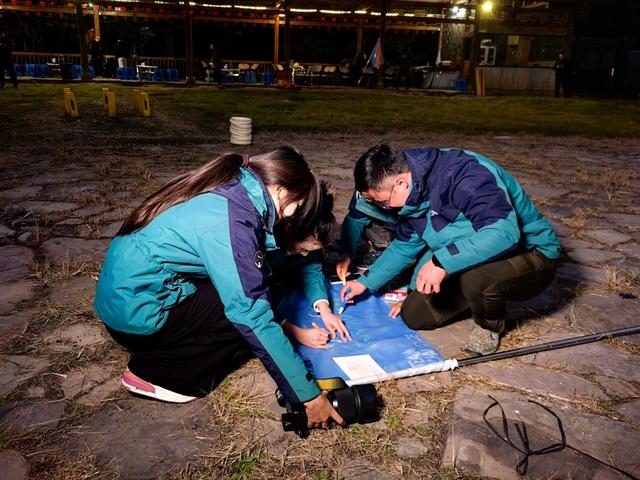 “生态+竞技”双维度挑战,“破界寻元・全国企业团队挑战赛”在荔波举行