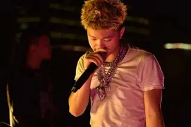 全网爆火的“diss你”，背后男人是他图片