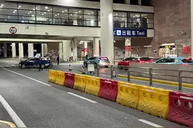出租车为获机场短途票，劝乘客谎报目的地却“甩客、转客”图片