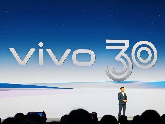 vivo AI战略升级 重构个人智能新生态
