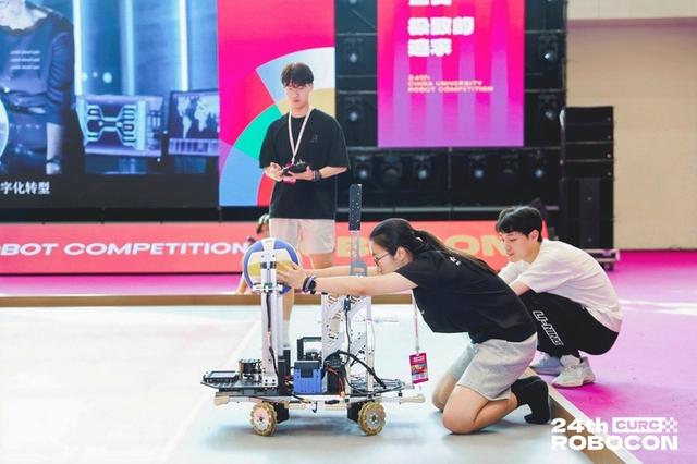 第二十四届全国大学生机器人大赛ROBOCON深圳赛区落幕