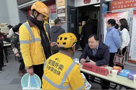 湖北黄石：在家门口就能享受“一站式”群团服务，太赞了！图片