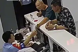 聋哑老人走失 民警从凌晨忙到天亮图片