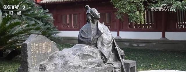 “冰雪+补贴”“彩林+温泉”“秋假+研学”齐发力 文旅市场激荡消费新活力