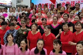 浓情五月 感恩母亲 驿城区文化馆母亲节送文化下基层图片