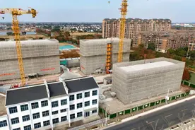 最新！练塘镇这处动迁安置房项目主体结构全面封顶→图片