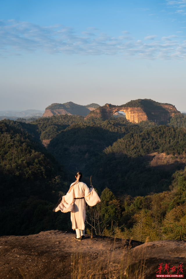 郴游日记新编①|游碧水丹霞 品山水画卷