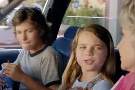 泪目！史上最成功的衍生剧完结了，来看谢尔顿这个奇葩孩子是如何长大图片