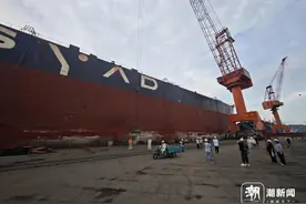 全球最大！舟山船舶修造展现新活力图片