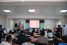安全生产月：多部门开展安全知识进渔村宣讲活动图片