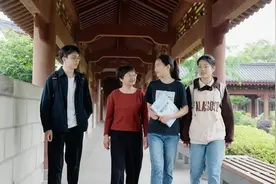 1.6万次/年答疑交流，“感觉这是我在学校学得最‘爽’的一门课！”图片