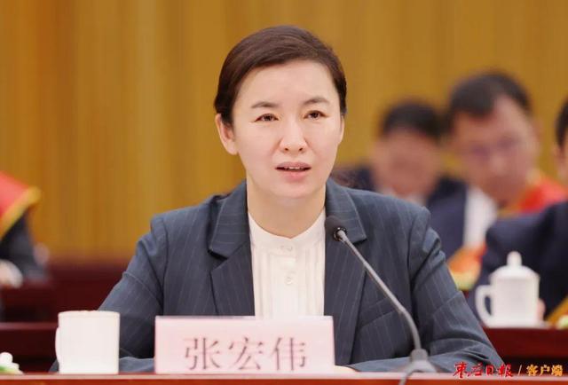 张宏伟跨省履新河南信阳市委书记