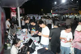 “鄞地新力量”赋能市级重大项目 ！这场夜市求职招聘人气爆棚图片