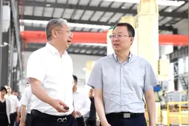 坚持产业兴区科技强区 续写创业奋进新篇章图片