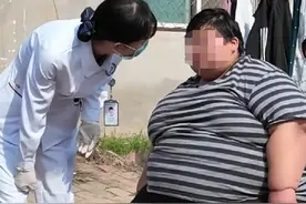 400斤的12岁女孩家属回应：还在等检查结果，此前一直给孩子控制食量图片