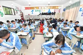 四川九龙：“组团式”帮扶 让浙川两地实现教育资源优化配置和共享图片