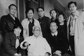 巴金先生诞辰120周年！他与《寒夜》的两次电影改编图片