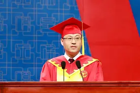 首次公开分享履新后感受，浙大校长马琰铭“点名”校友梁文锋图片