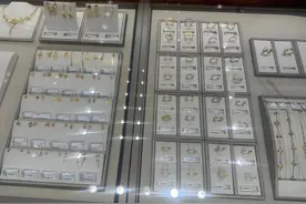 黄金饰品再次突破830元/克 年轻人掀起春节添金潮图片