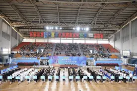 湖南省第十八届高校研究生男子篮球联赛开赛图片