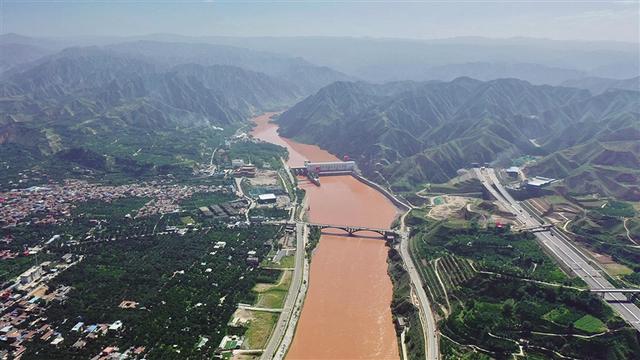 探秘兰州什川黄河大峡谷 赏生态之美 品历史之韵 享民俗之趣