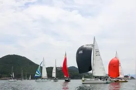 韩国“新万金国际帆船大赛”因灾害遇挫，韩媒想起去年“世界童军大露营”状况频出图片