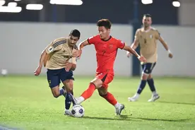 国足热身赛获胜3-1战胜科威特图片