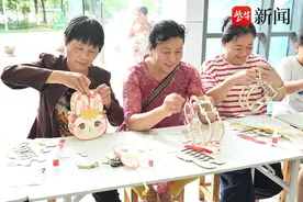 打造新老融合社区服务品牌！苏州工业园区娄葑街道举办“月满中秋，邻里共融”中秋习俗乐享会图片