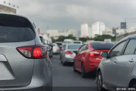 搭乘顺风车返工，路途风险谁来承担？图片