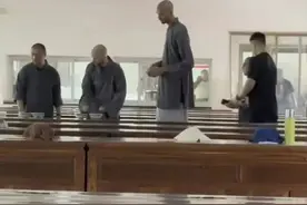 NBA球星剃发修行？少林寺回应：人在寺里图片