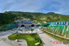 国道G358线安溪铁观音隧道左洞提前贯通图片