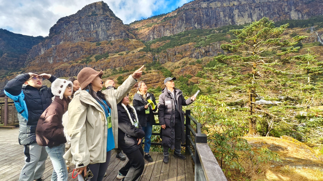 云南轿子山国家级自然保护区管护局携手昆明理工大学开展“共生-共创”生态科普服务设计工作坊
