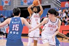 CBA新赛季外援出场政策改为4节7人次，山东男篮三外援即将就位图片