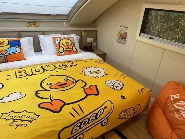 晴天持续！光明小木屋工会会员专享价！星空房车、烧烤露营、卡丁车…住宿体验官等你来→